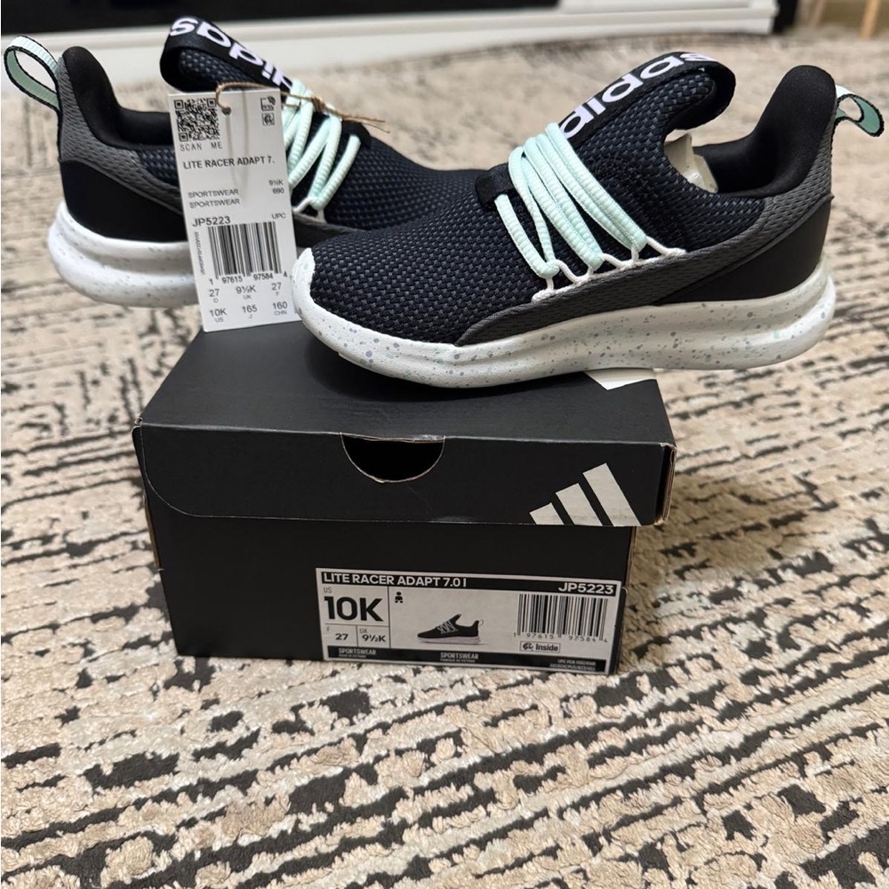 Adidas Kids Sneakers in Black and Mint